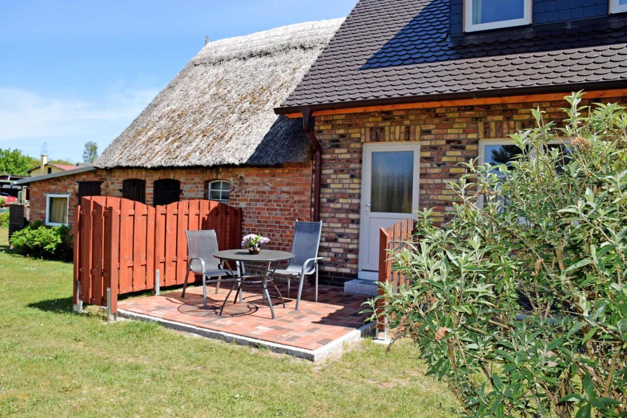 Ferienhaus Mit Terrasse Am Heideweg Baabe Exterior photo