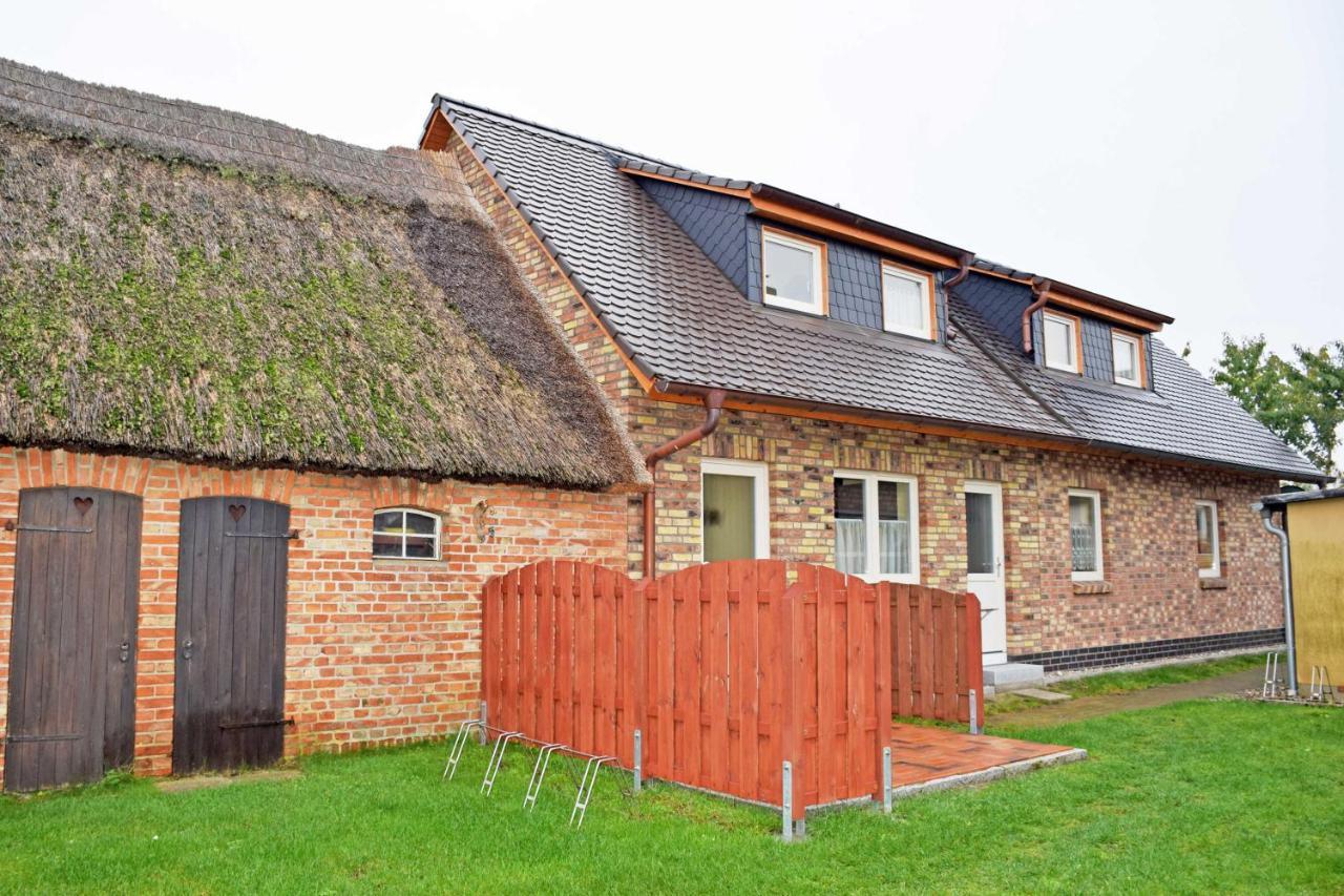 Ferienhaus Mit Terrasse Am Heideweg Baabe Exterior photo